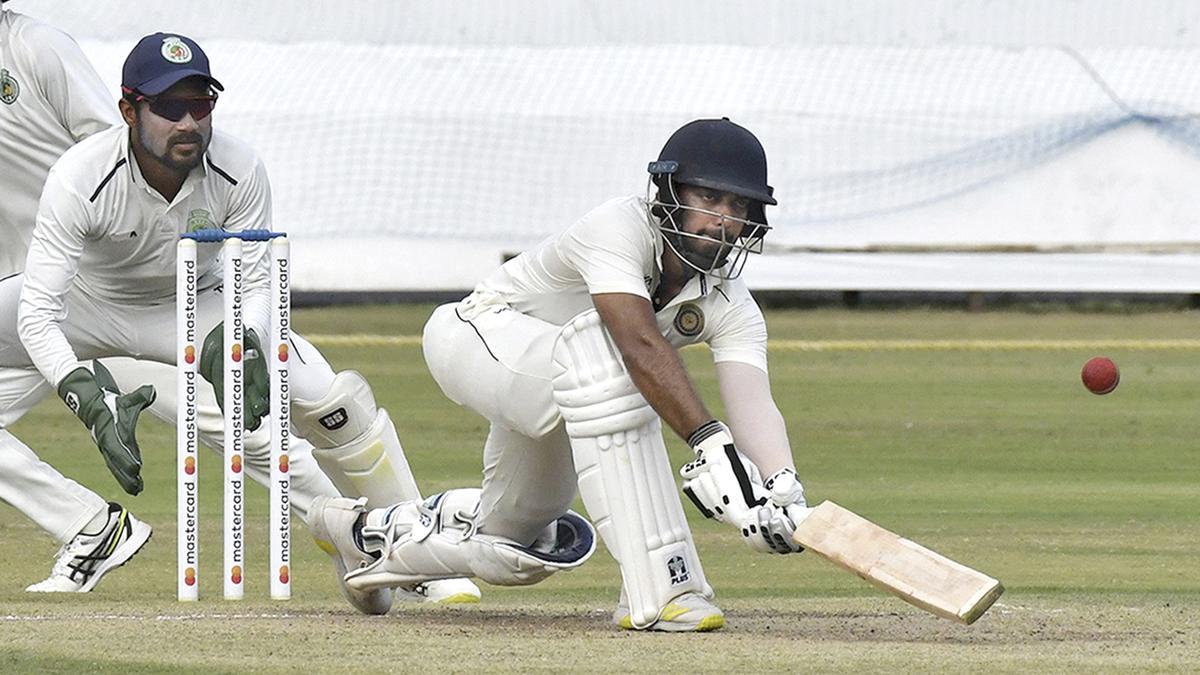 Ranji Trophy 2024-25: Hyderabad bowlers corner Vidarbha on opening day