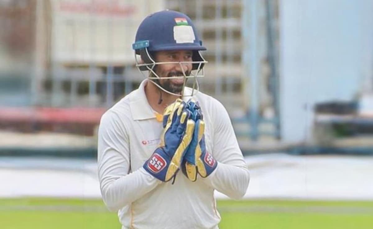 From Shikhar Dhawan To Rishabh Pant, Cricket Fraternity Bids Farewell To Wriddhiman Saha