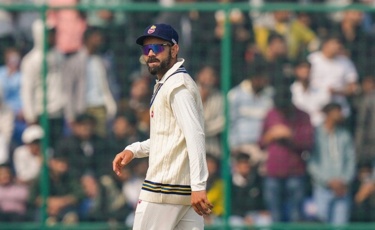 Three Fans Interrupt Ranji Trophy Game To Touch Virat Kohli’s Feet, Teammate Reveals What They Told Him