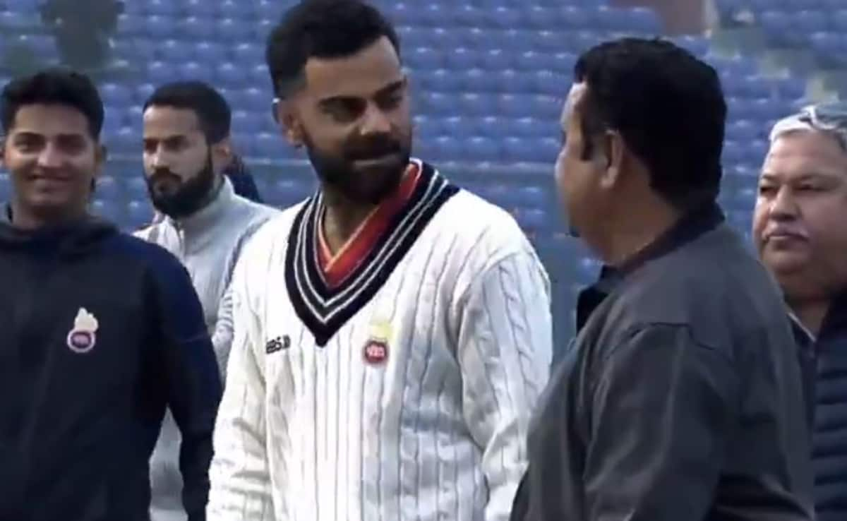 Virat Kohli Shares Wholesome Moment With Childhood Coach During DDCA Felicitation. Watch